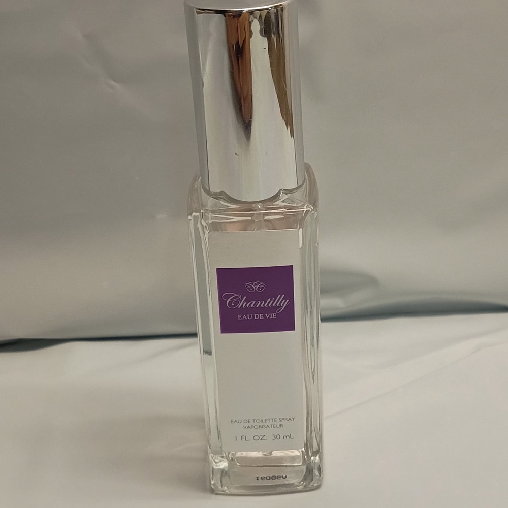 Chantilly Eau de Vie Eau de Toilette Spray - Silver Cap